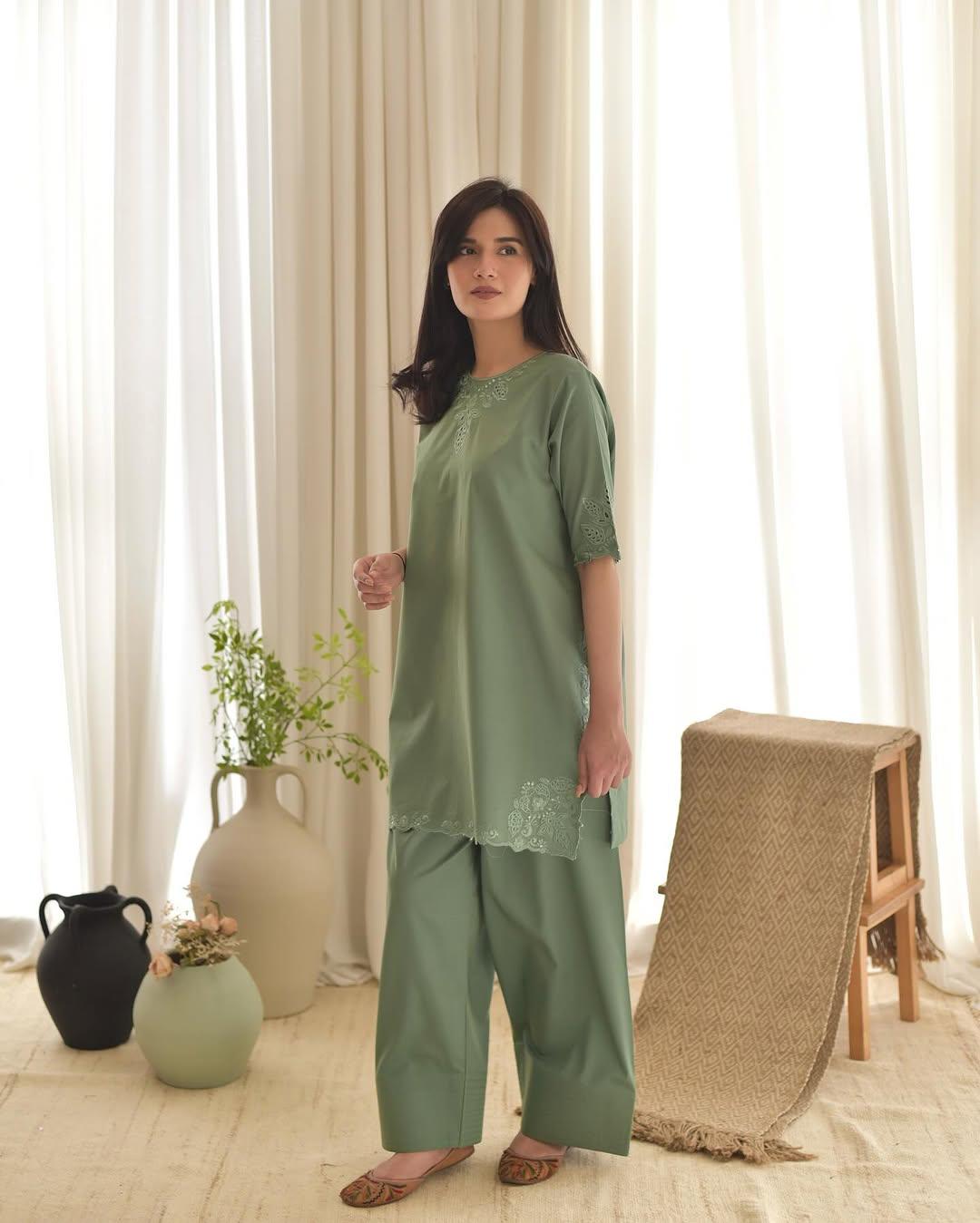 AIRA LAWN 3PC - Almia