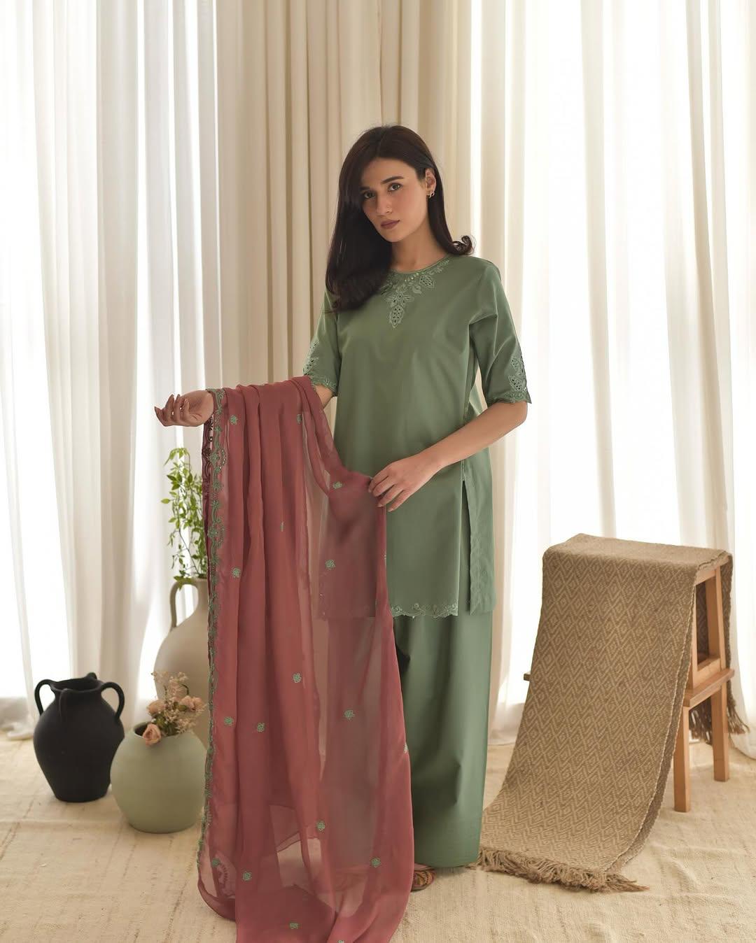 AIRA LAWN 3PC - Almia