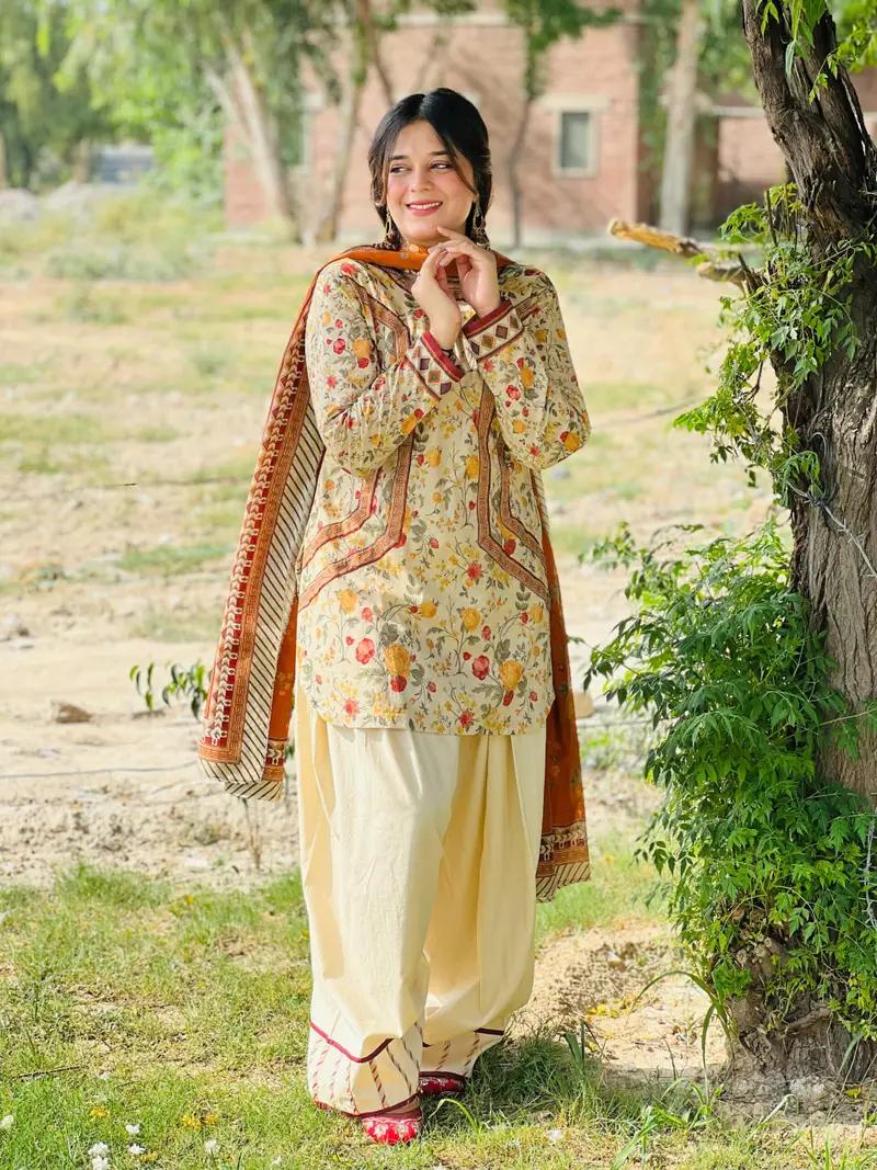 MEHAR LAWN 3PC ( FARSHI SHALWAR ) - Almia