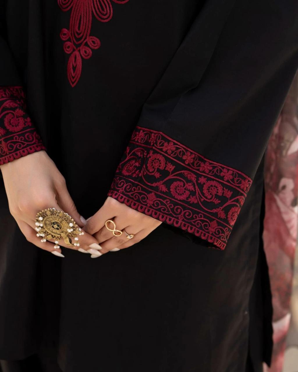 ZAROON LAWN 3PC ( FARSHI SHALWAR ) - Almia